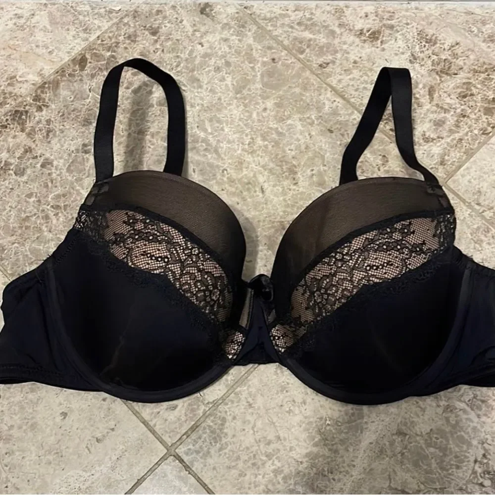 Adore Me Andrelisa Contour Balconette Bra Size 40C
